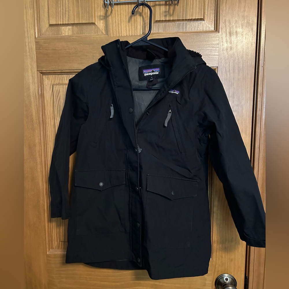Kids’ Patagonia Black Jacket